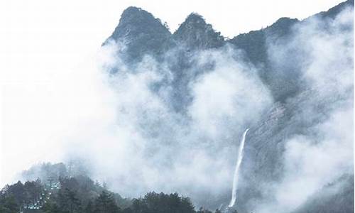 庐山烟雨浙江潮